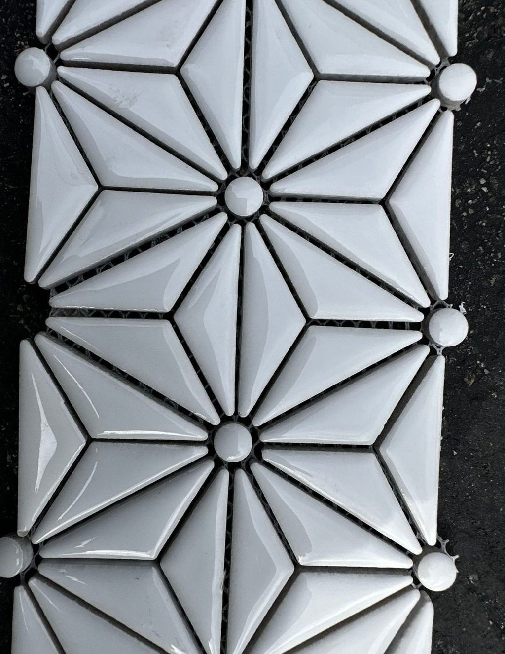 White Porcelain Tile Mosaic