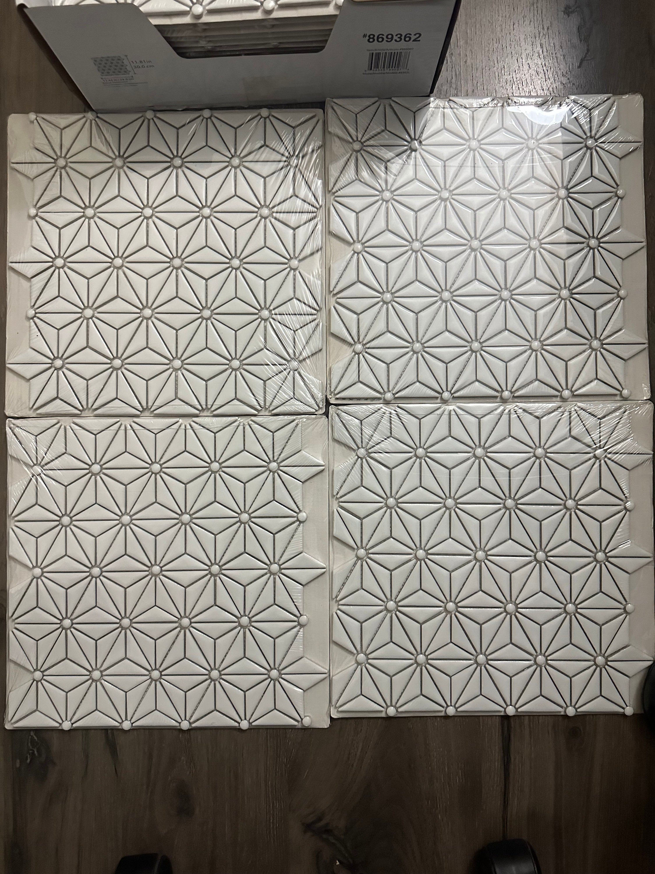 White Porcelain Tile Mosaic
