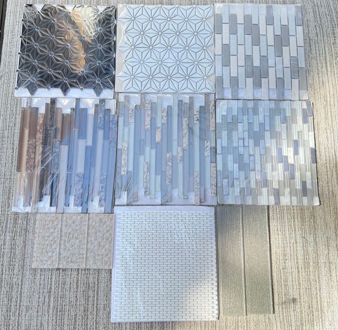 White Porcelain Tile Mosaic